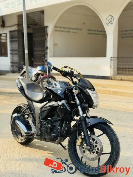 Suzuki Gixxer Monotone