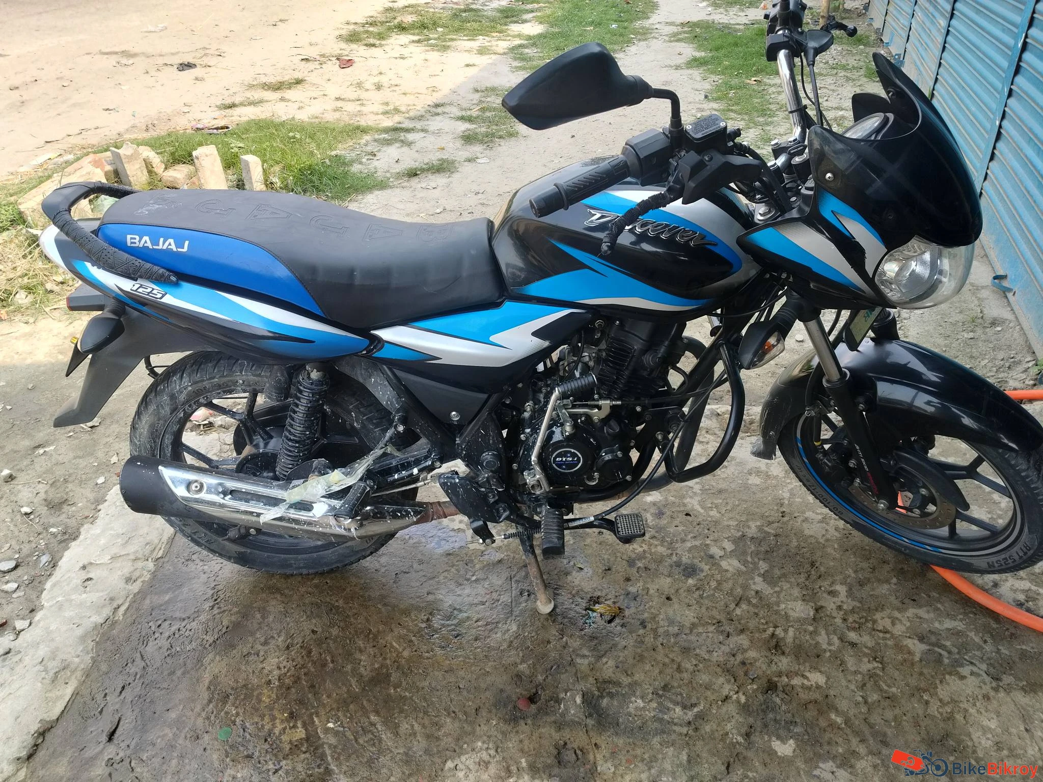 Bajaj Discover 125