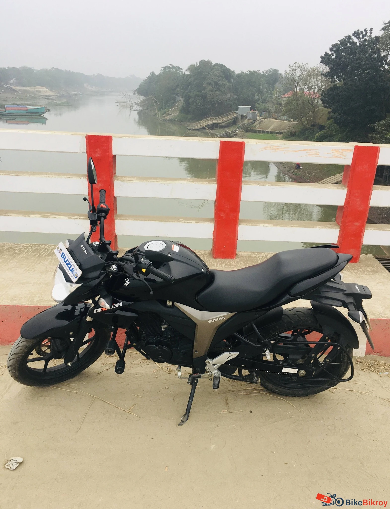 Suzuki Gixxer Monotone