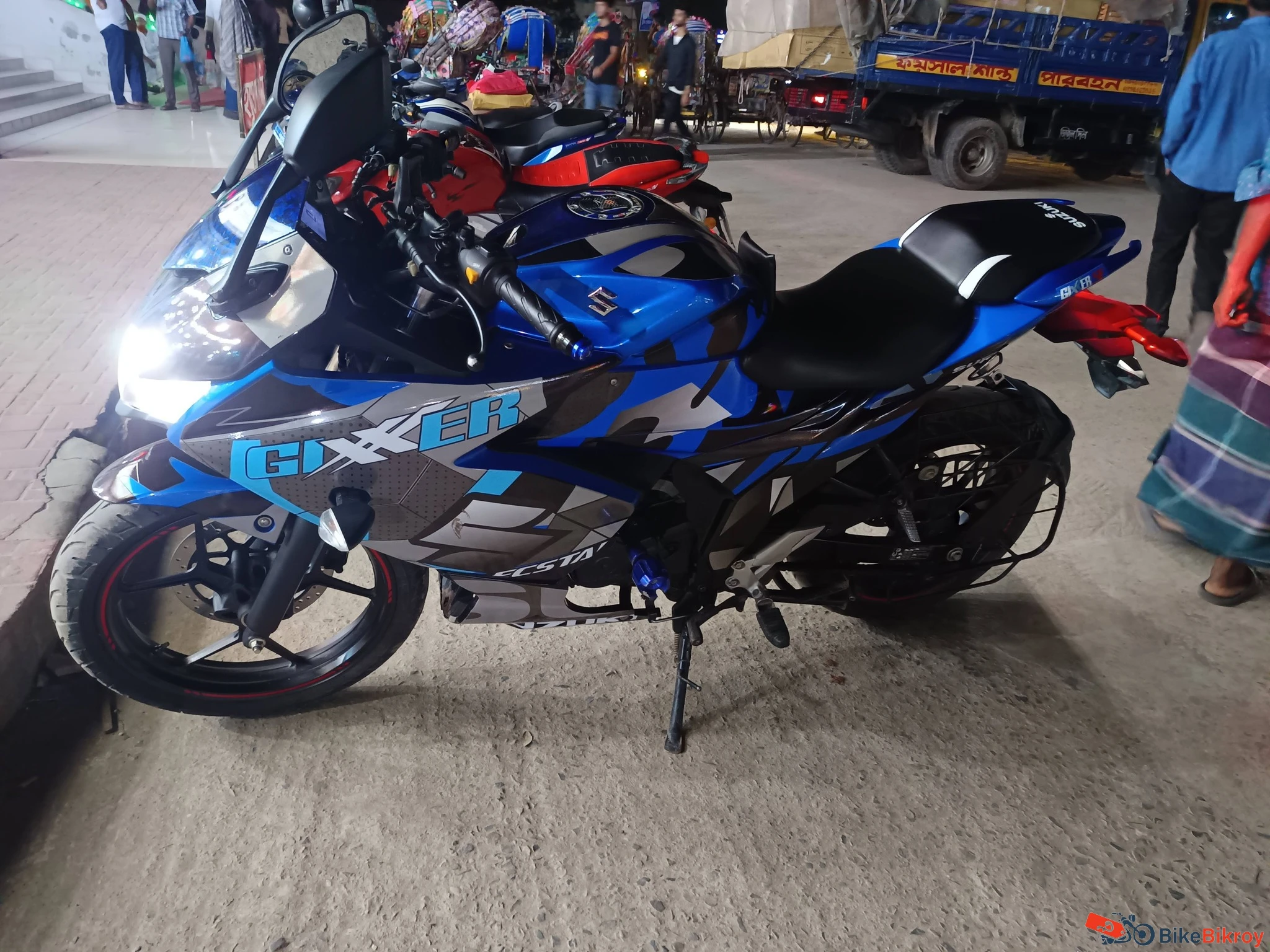 Suzuki Gixxer SF DD