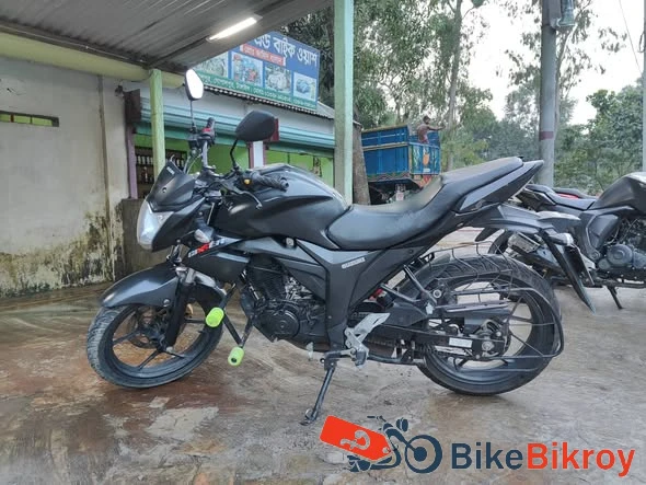 Suzuki Gixxer Monotone