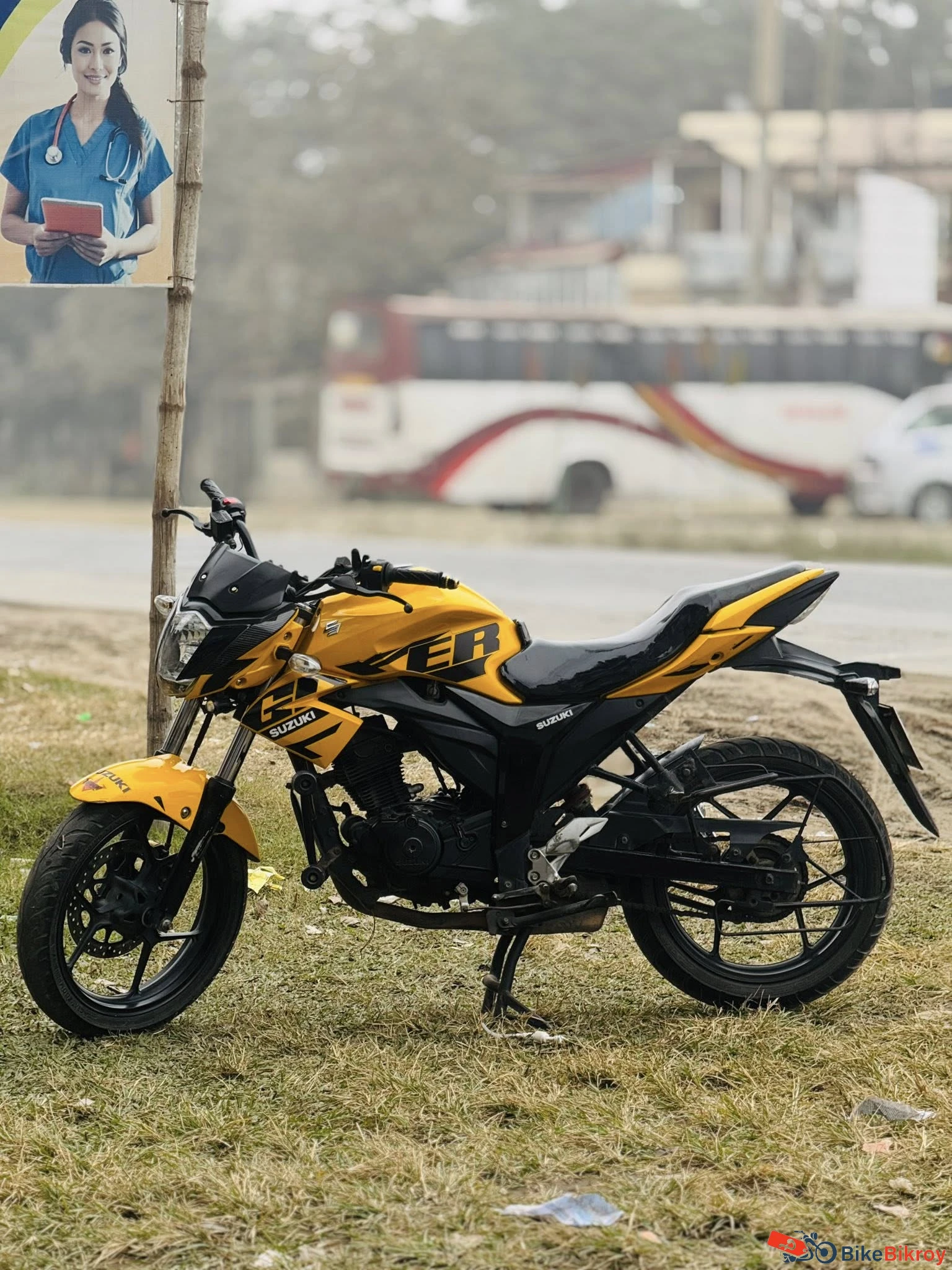 Suzuki Gixxer Monotone