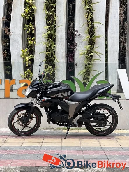 Suzuki Gixxer Monotone
