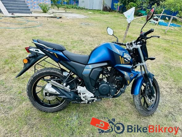 Yamaha FZS V2