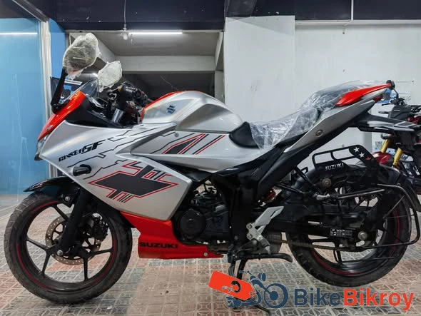 Suzuki Gixxer SF Fi ABS