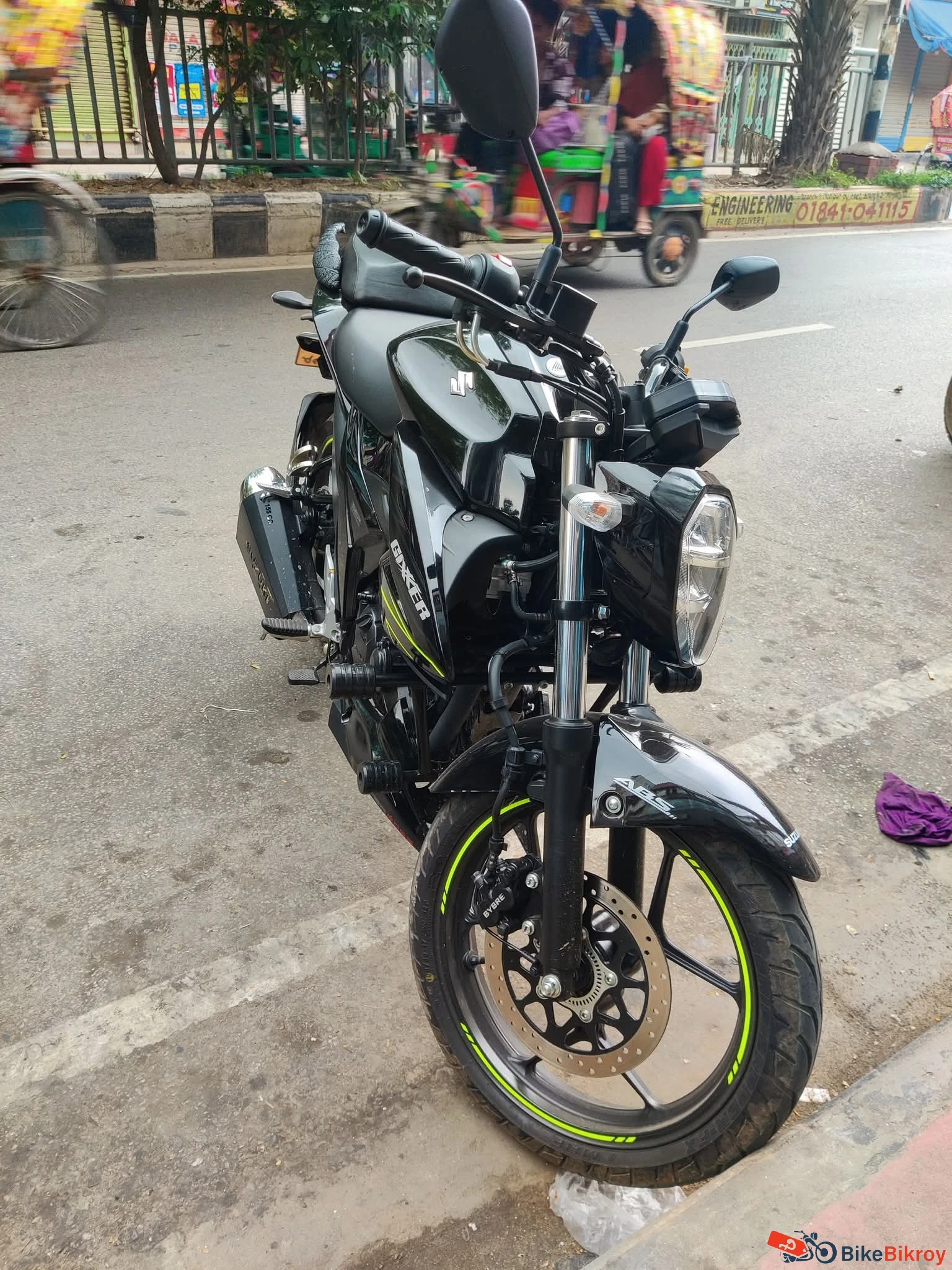 Suzuki Gixxer