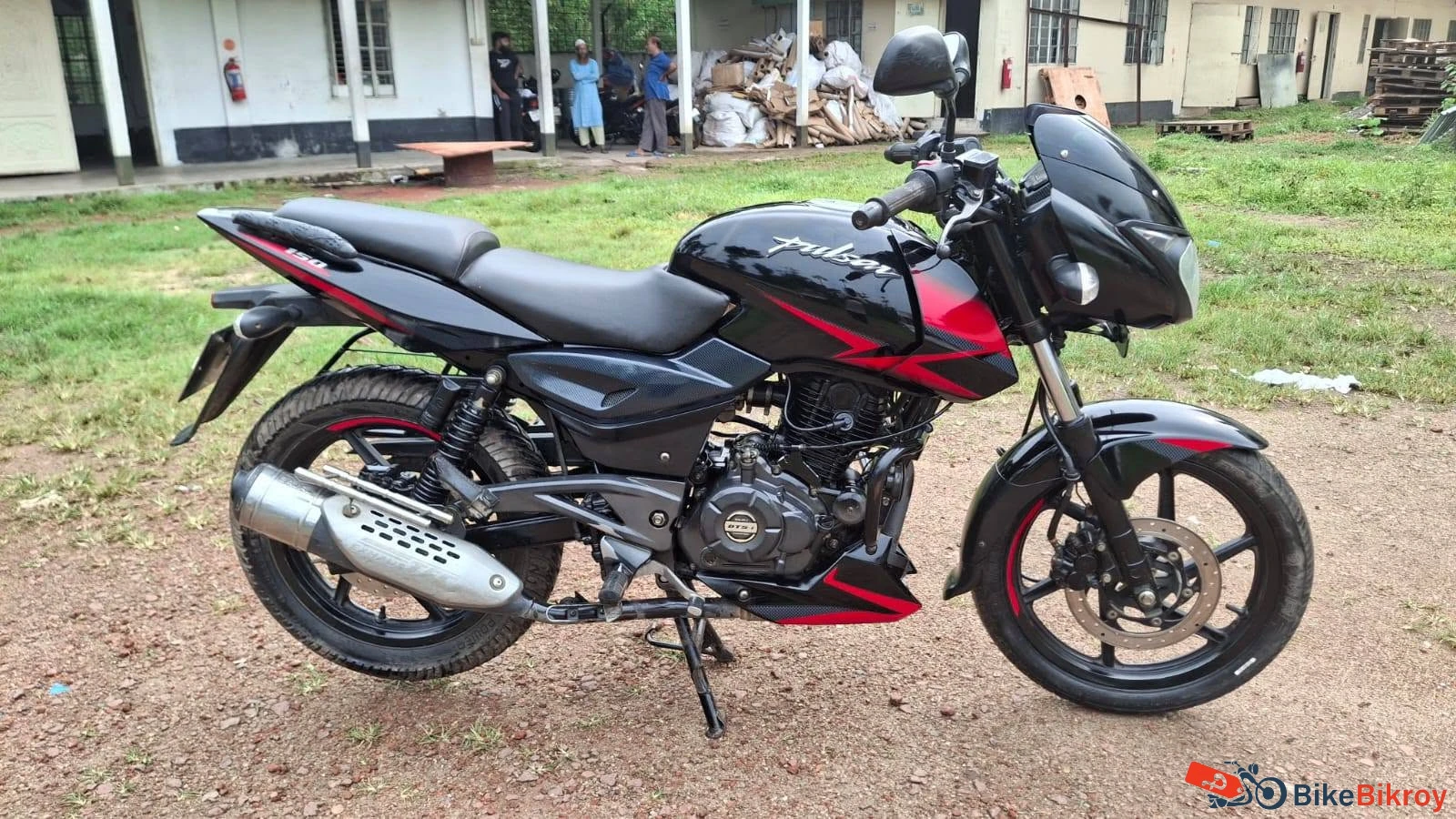 Bajaj Pulsar 150cc