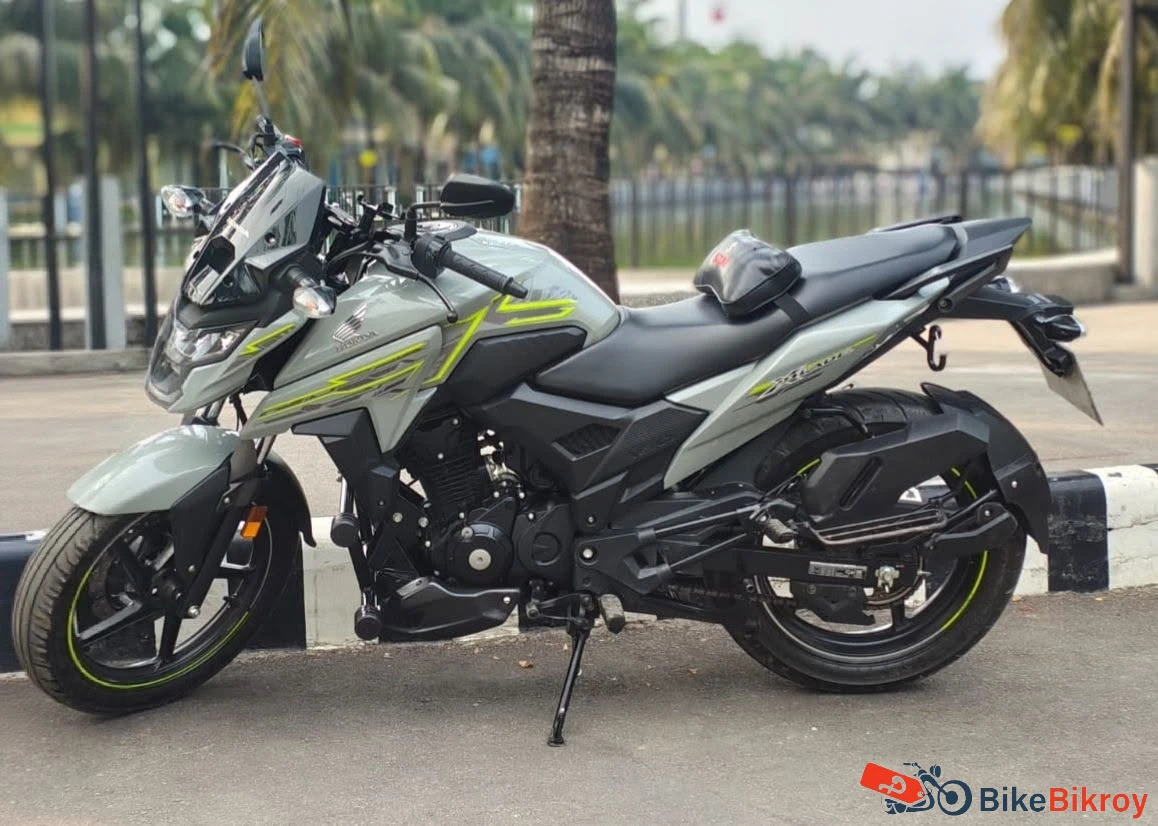 Honda X-Blade FI ABS 160cc