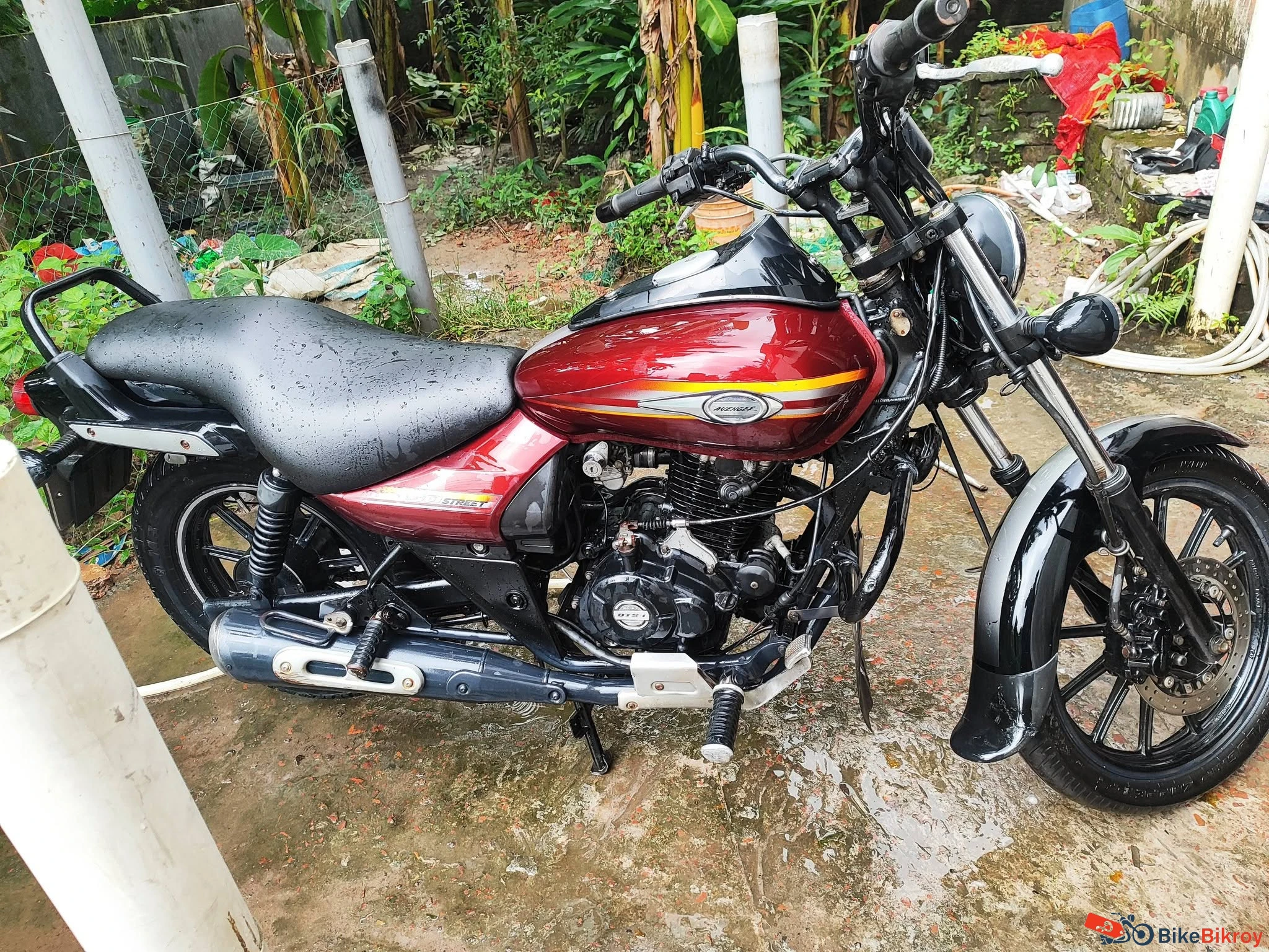 Bajaj Avenger 150