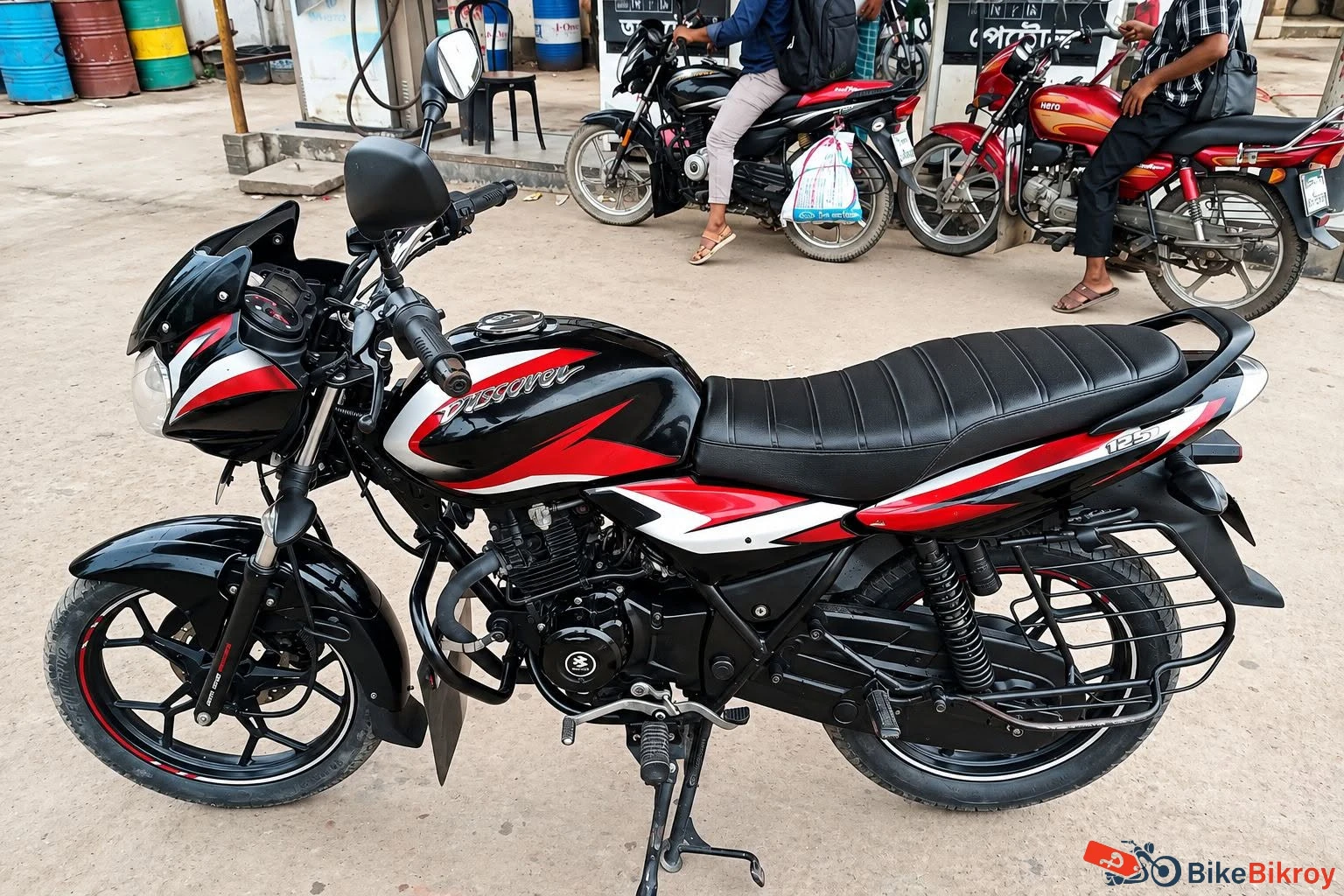 Bajaj Discover 125