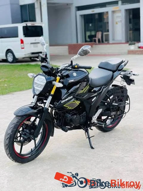 Suzuki FI