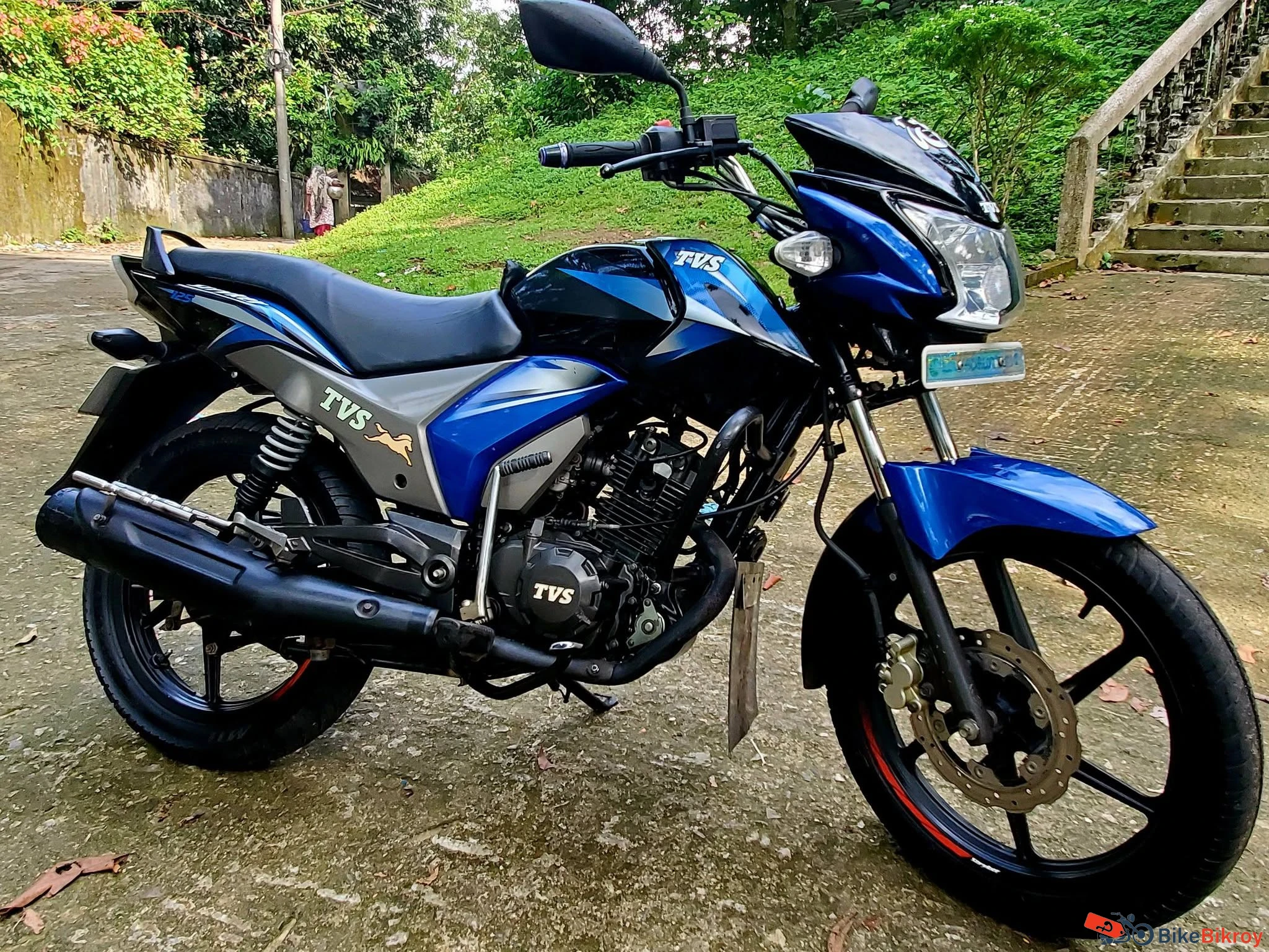 Tvs Stryker