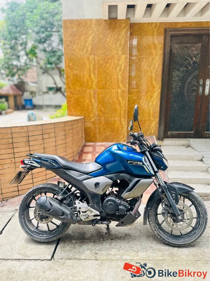 Yamaha Fzs v3